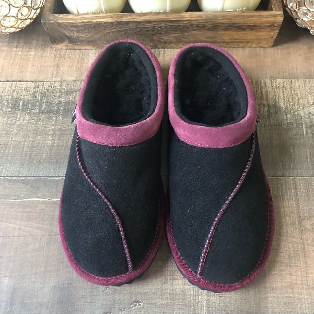 Simple Clogs  - Picture 2 of 7